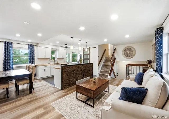 Photo 1 of Single family home for sale at 7724 S Hoyt St, Littleton, CO 80128 | MLS# 7135577 | Listing updated on 2026-10-03