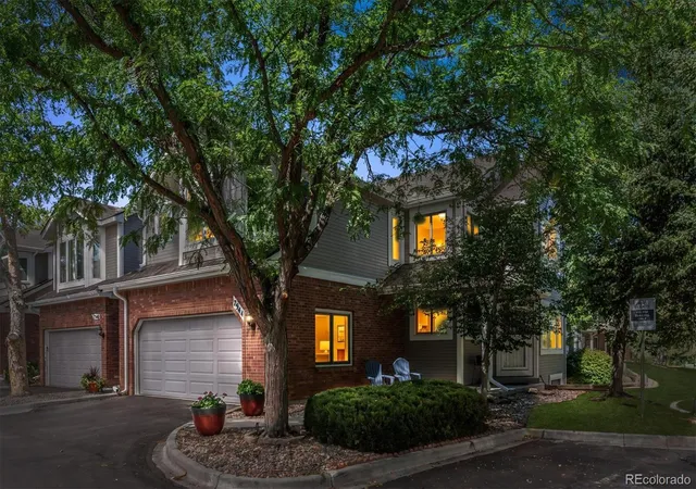 Photo 2 of Townhouse for sale at 7544 S Monaco Way, Centennial, CO 80112 | MLS# 6024400 | Listing updated on 2026-09-09