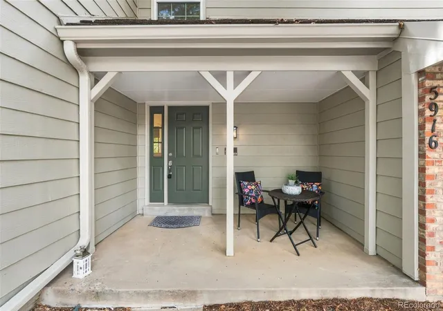 Photo 2 of Sale Pending at 5916 E Briarwood Cir, Centennial, CO 80112 | MLS# 6964481 | Listing updated on 2026-10-10