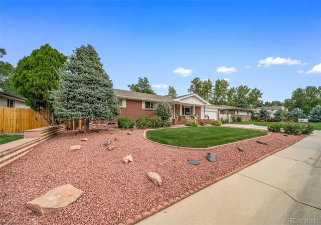 Photo 3 of Sale Pending at 1180 Yank St, Golden, CO 80401 | MLS# 9404699 | Listing updated on 2026-09-29