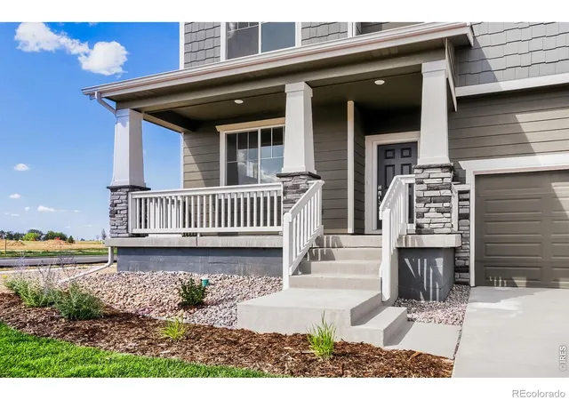 Photo 3 of Single family home for sale at 202 Sugar Beet Ln, Berthoud, CO 80513 | MLS# IR1067766 | Listing updated on 2026-09-28