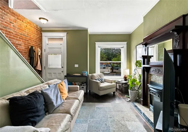Photo 2 of Townhouse for sale at 609 E 16th Avenue, Denver, CO 80203 | MLS# 8933131 | Listing updated on 2026-09-27