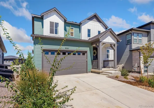 Photo 3 of Single family home for sale at 8581 Eckley St, Littleton, CO 80125 | MLS# 9669509 | Listing updated on 2026-10-01