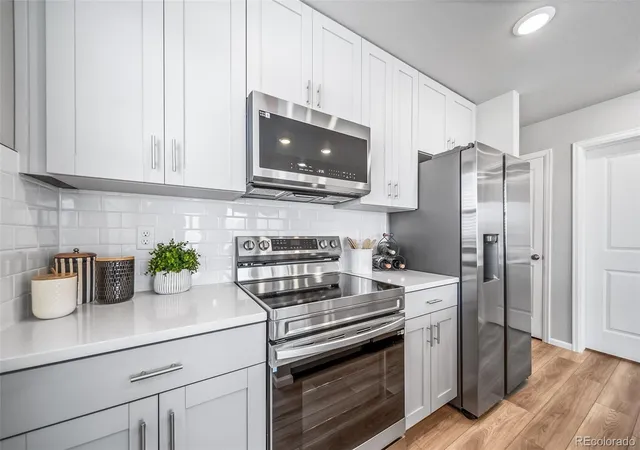 Photo 4 of Single family home for sale at 10080 Revere Ct, Commerce City, CO 80022 | MLS# 3013944 | Listing updated on 2026-09-23