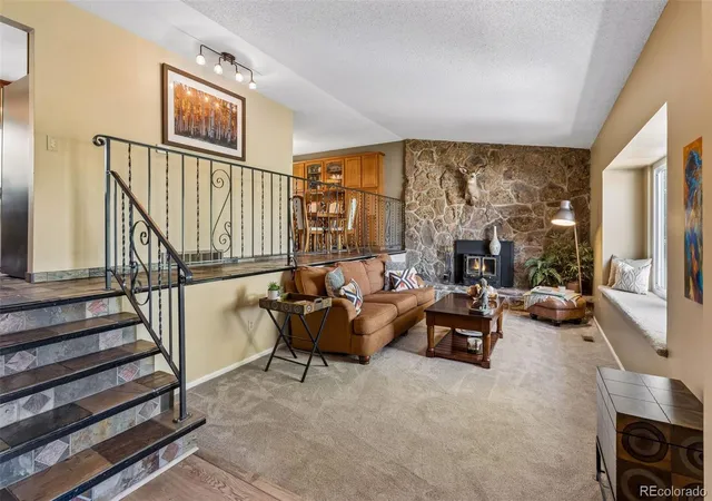 Photo 4 of Single family home for sale at 6521 S Allison St, Littleton, CO 80123 | MLS# 3866672 | Listing updated on 2026-09-24