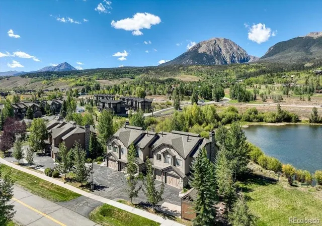 Listing Photo 2 - Condo for sale in building located at 115 Allegra Dr, Silverthorne, CO 80498 - Unit #