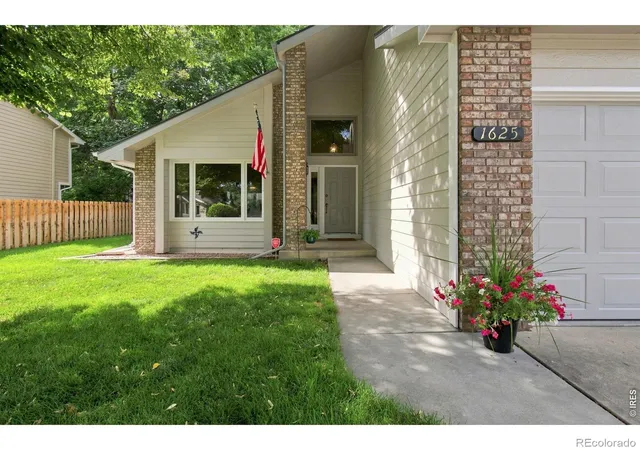 Photo 1 of Single family home for sale at 1625 Collindale Dr, Fort Collins, CO 80525 | MLS# IR1067788 | Listing updated on 2026-10-27