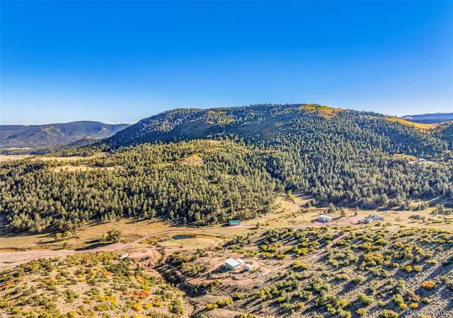 Photo 3 of Single family home for sale at 92 Bear Trax, Canon City, CO 81212 | MLS# 5897775 | Listing updated on 2026-09-17