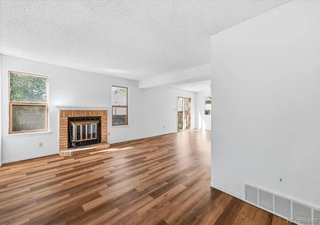 Photo 4 of Single family home for sale at 1519 Sausalito Dr, Colorado Springs, CO 80907 | MLS# 9175730 | Listing updated on 2026-09-19