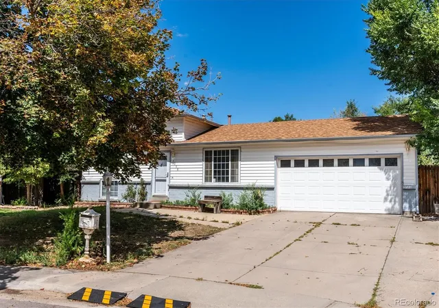 Photo 1 of Sale Pending at 3058 S Jasper Way, Aurora, CO 80013 | MLS# 8065206 | Listing updated on 2026-09-07