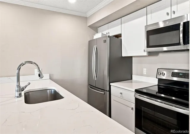 Condo for sale at 5770 E Warren Ave #104, Denver, CO 80222 | MLS# 2753254