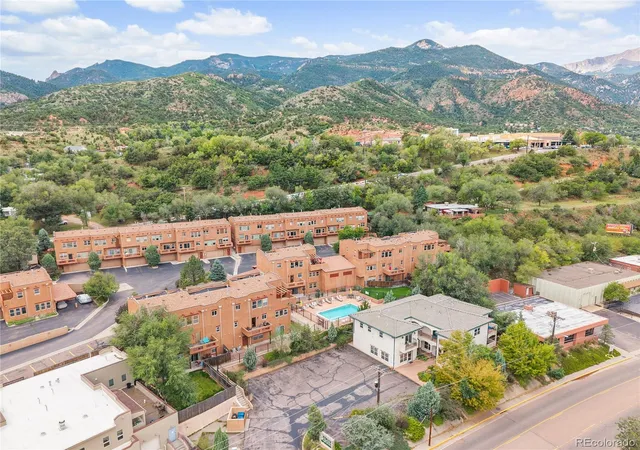 Photo 3 of Condo for sale at 18 Taos Pl, Manitou Springs, CO 80829 | MLS# 6561913 | Listing updated on 2026-10-07
