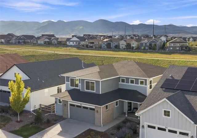 Photo 1 of Single family home for sale at 9105 Swan River St, Littleton, CO 80125 | MLS# 5048082 | Listing updated on 2026-10-17