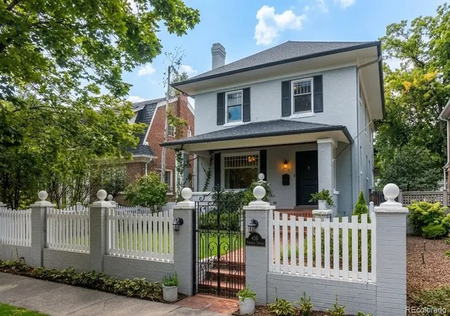 Single family home for sale at 425 N Franklin St, Denver, CO 80218 | MLS# 5840007