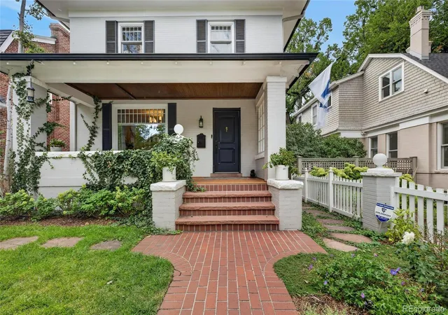 Photo 1 of Single family home for sale at 425 N Franklin St, Denver, CO 80218 | MLS# 5840007 | Listing updated on 2026-10-04