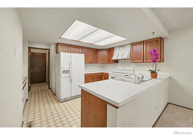 Photo 1 of Condo for sale at 1100 Taft Ave #5, Loveland, CO 80537 | MLS# IR1067854 | Listing updated on 2026-09-26
