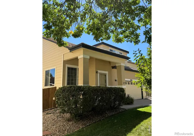 Photo 2 of Single family home for sale at 6866 W Coco Pl, Littleton, CO 80128 | MLS# IR1067858 | Listing updated on 2026-10-06