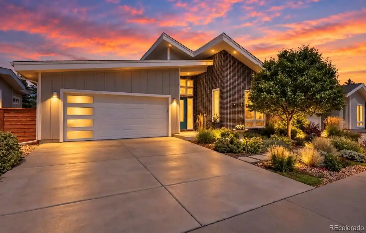 Photo 1 of Single family home for sale at 6035 W Keene Ave, Lakewood, CO 80235 | MLS# 8348417 | Listing updated on 2026-10-25