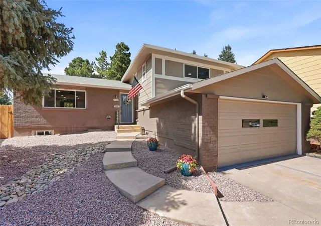 Photo 1 of Single family home for sale at 4422 Flintridge Dr, Colorado Springs, CO 80918 | MLS# 3624139 | Listing updated on 2026-09-21