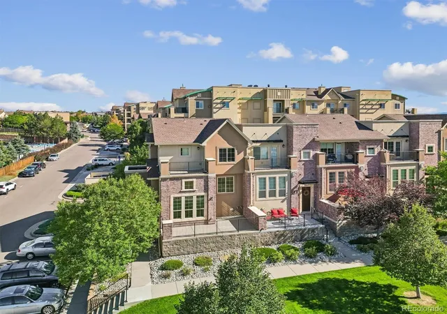 Photo 2 of Townhouse for sale at 1200 Rockhurst Dr #E, Highlands Ranch, CO 80129 | MLS# 7934979 | Listing updated on 2026-09-22