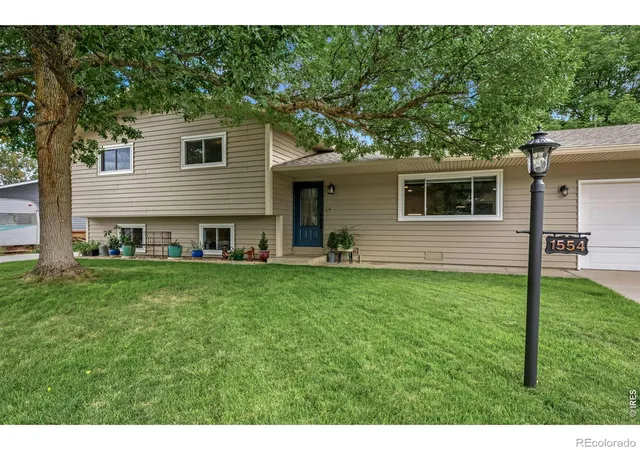 Photo 3 of Single family home for sale at 1554 Melissa Dr, Loveland, CO 80537 | MLS# IR1067869 | Listing updated on 2026-09-28