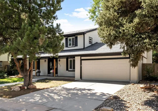 Photo 2 of Single family home for sale at 4015 S Olive St, Denver, CO 80237 | MLS# 9191927 | Listing updated on 2026-10-03