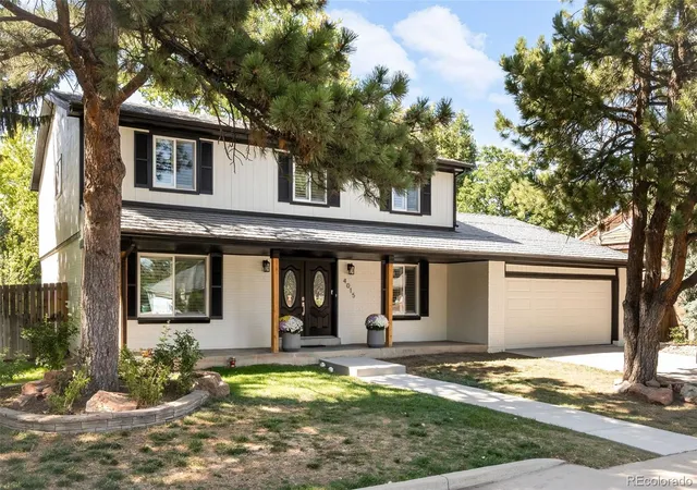 Photo 3 of Single family home for sale at 4015 S Olive St, Denver, CO 80237 | MLS# 9191927 | Listing updated on 2026-10-03
