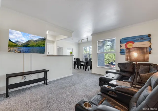 Listing Photo 5 - Condo for sale in building located at 7462 S Quail Cir, Littleton, CO 80127 - Unit #427