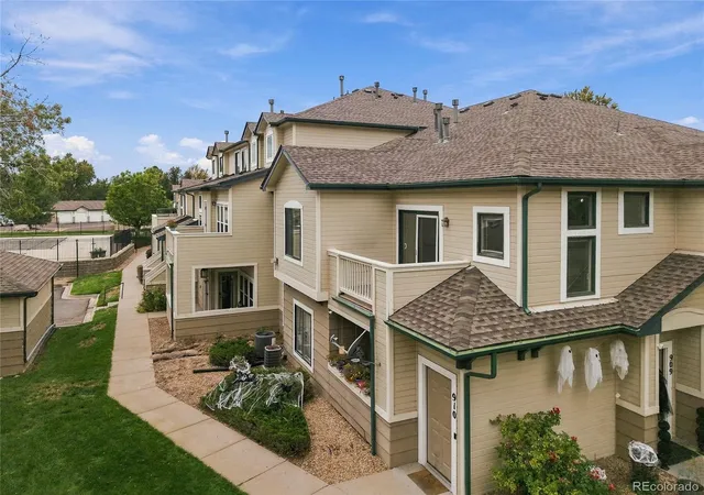 Listing Photo 4 - Condo for sale in building located at 8707 E Florida Ave, Denver, CO 80247 - Unit #910