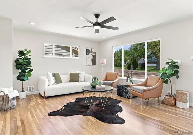 Photo 4 of Single family home for sale at 7110 W Iowa Ave, Lakewood, CO 80232 | MLS# 2377946 | Listing updated on 2026-10-03