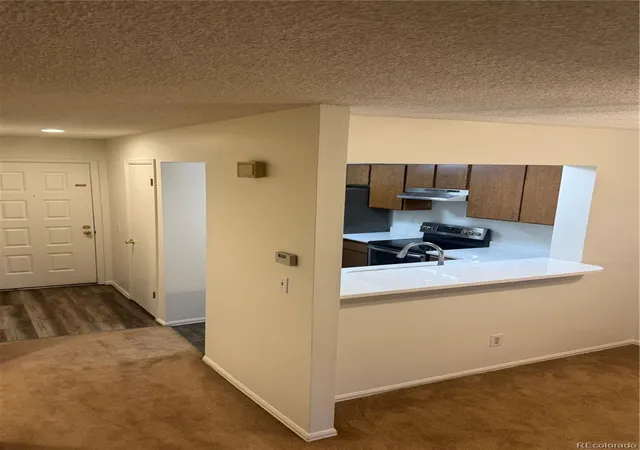 Photo 2 of Townhouse for sale at 4240 S Mobile Cir #C, Aurora, CO 80013 | MLS# 4062090 | Listing updated on 2026-09-04