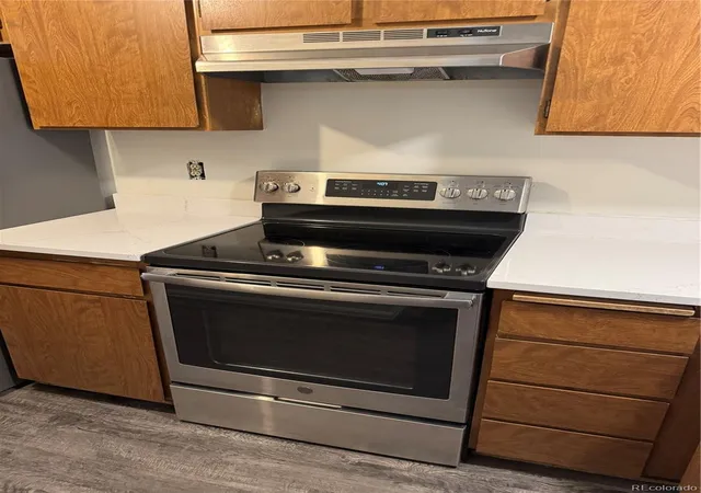 Photo 3 of Townhouse for sale at 4240 S Mobile Cir #C, Aurora, CO 80013 | MLS# 4062090 | Listing updated on 2026-09-04