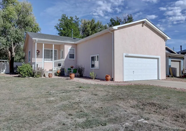Photo 1 of Single family home for sale at 2522 Atchison St, Aurora, CO 80011 | MLS# 5805242 | Listing updated on 2026-09-23