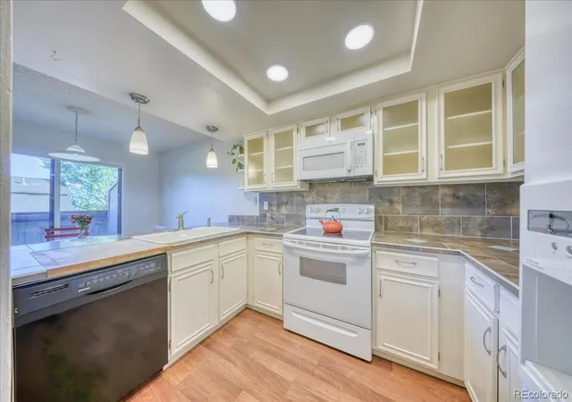 Photo 3 of Townhouse for sale at 168 S Holman Way, Golden, CO 80401 | MLS# 2837278 | Listing updated on 2026-09-24