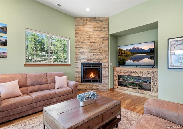 Photo 4 of Single family home for sale at 13694 Drake Ct, Pine, CO 80470 | MLS# 9281313 | Listing updated on 2026-09-05