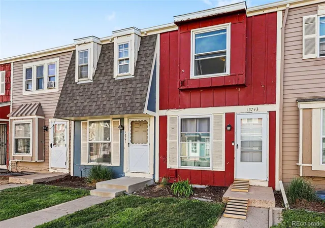Photo 2 of Condo for sale at 15743 E 13th Place, Aurora, CO 80011 | MLS# 6112839 | Listing updated on 2026-09-12