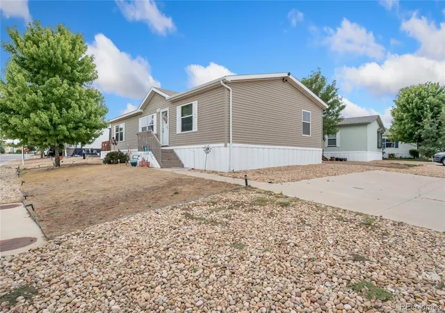 Photo 3 of Manufactured home for sale at 4666 Timberline Ave, Firestone, CO 80504 | MLS# 8758352 | Listing updated on 2026-09-27