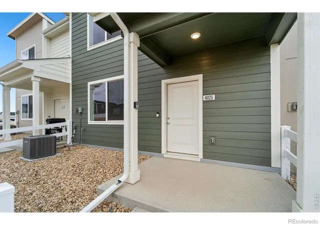 Photo 2 of Townhouse for sale at 4025 Hewlett St, Evans, CO 80620 | MLS# IR1067928 | Listing updated on 2026-10-06