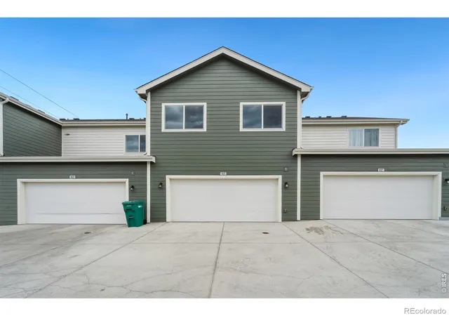Photo 3 of Townhouse for sale at 4025 Hewlett St, Evans, CO 80620 | MLS# IR1067928 | Listing updated on 2026-10-06