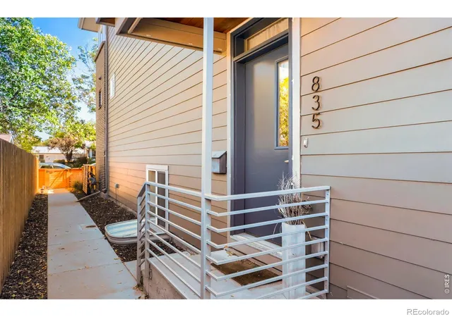Photo 2 of Townhouse for sale at 835 Forest St, Denver, CO 80220 | MLS# IR1067930 | Listing updated on 2026-10-21