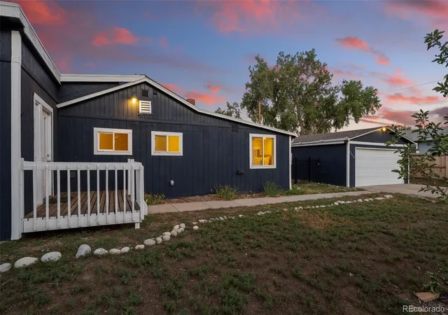 Photo 4 of Single family home for sale at 4472 Lee St, Wheat Ridge, CO 80033 | MLS# 4224394 | Listing updated on 2026-09-19