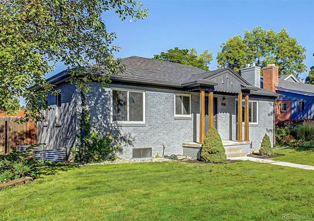Photo 1 of Single family home for sale at 1261 S Jackson St, Denver, CO 80210 | MLS# 6337299 | Listing updated on 2026-10-03