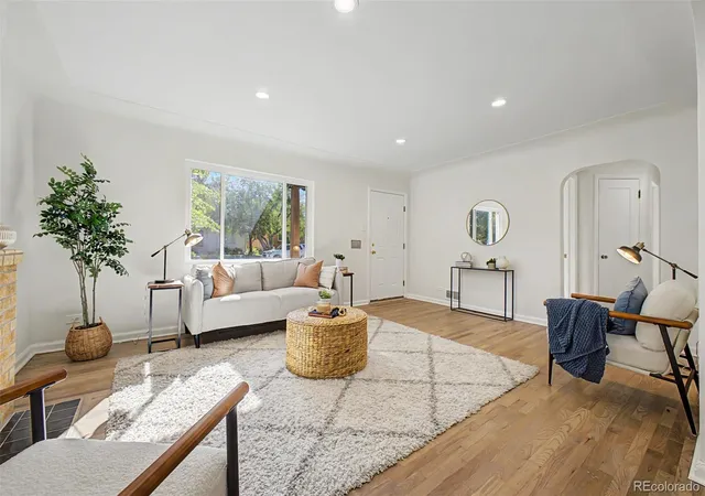 Photo 4 of Single family home for sale at 1261 S Jackson St, Denver, CO 80210 | MLS# 6337299 | Listing updated on 2026-10-03