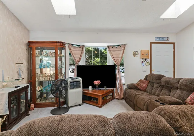 Photo 3 of Single family home for sale at 6555 Montarbor Dr, Colorado Springs, CO 80918 | MLS# 4947305 | Listing updated on 2026-09-18