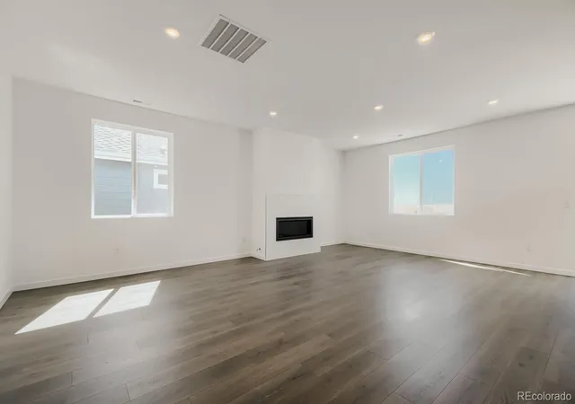 Photo 4 of Single family home for sale at 46426 Heritage Ave, Bennett, CO 80102 | MLS# 4428409 | Listing updated on 2026-10-01