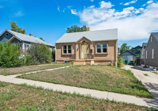 Photo 3 of Single family home for sale at 3006 Depew St, Wheat Ridge, CO 80214 | MLS# 7720570 | Listing updated on 2026-10-06