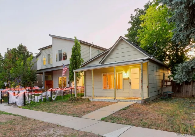 Photo 1 of Single family home for sale at 2929 Lincoln, Englewood, CO 80113 | MLS# 2973600 | Listing updated on 2026-10-08