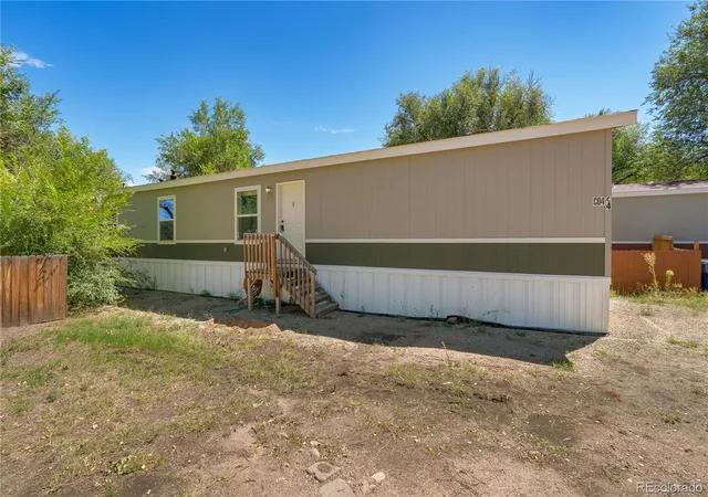 Photo 3 of Manufactured home for sale at 800 Santa Fe, Fountain, CO 80817 | MLS# 7845053 | Listing updated on 2026-09-04