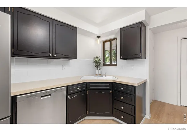 Photo 1 of Single family home for sale at 925 Bragg Pl, Longmont, CO 80501 | MLS# IR1067964 | Listing updated on 2026-09-20