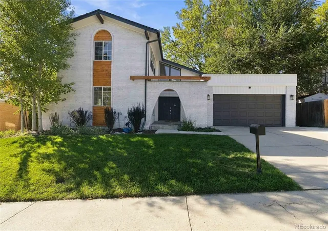 Photo 1 of Single family home for sale at 7452 E Jarvis Pl, Denver, CO 80237 | MLS# 4475340 | Listing updated on 2026-09-21